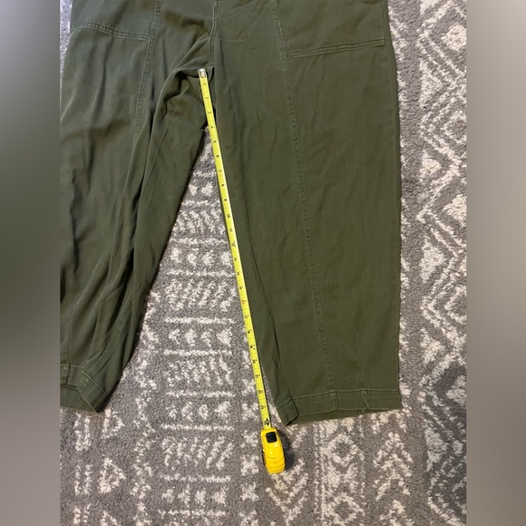 Knox Rose Dark Green Cargo Pants cropped size XXL (SKU K123) elastic waist - Picture 9 of 12